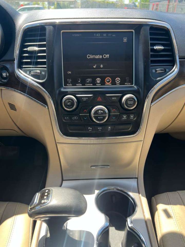 Used 2015 Jeep Grand Cherokee Limited AWD/4WD image 14