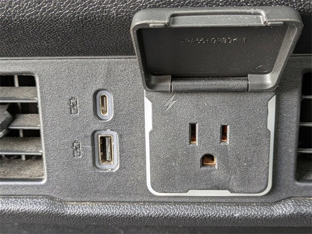 Used 2023 Chevrolet Silverado 1500 RST image 14