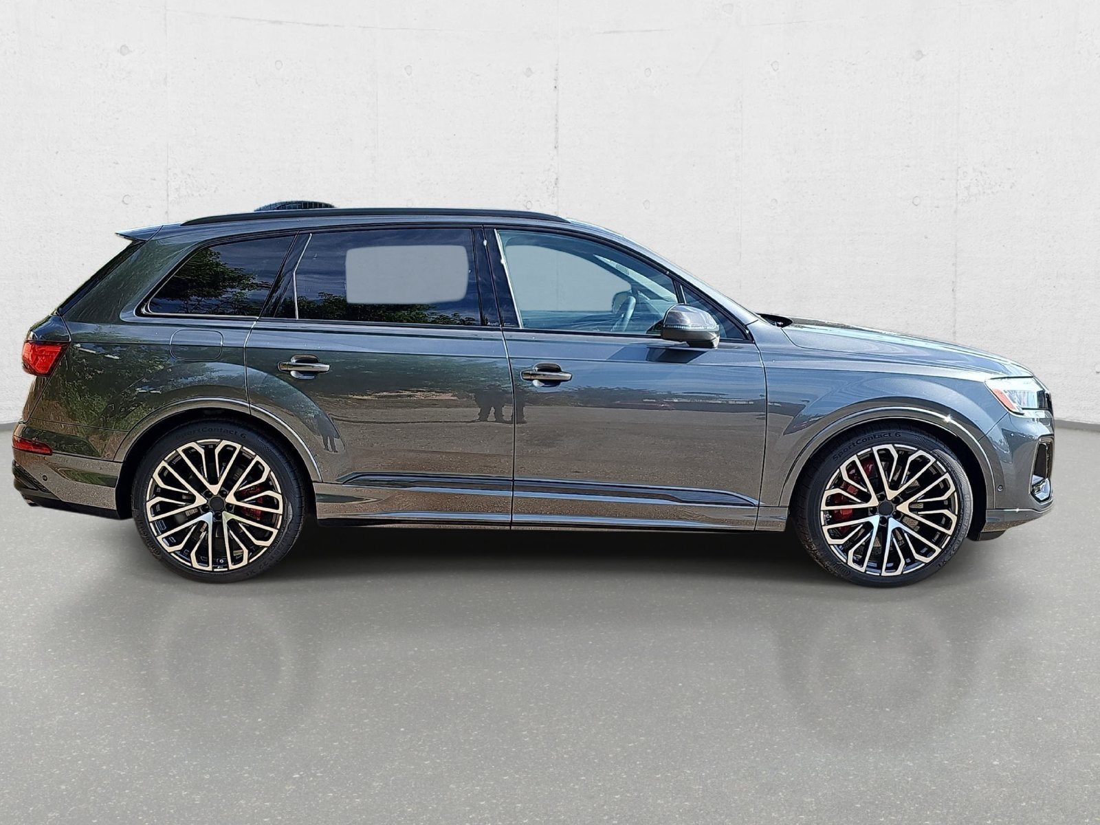 New 2026 Audi SQ7 Premium Plus AWD/4WD image 4