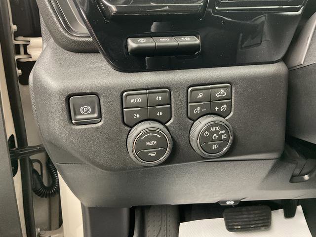 New 2026 Chevrolet Silverado 2500 ZR2 w/ LPO, Dark Essentials Package AWD/4WD image 13