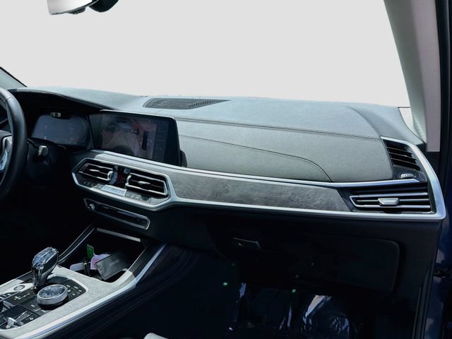 Used 2020 BMW X7 xDrive50i w/ Dynamic Handling Package AWD/4WD image 31