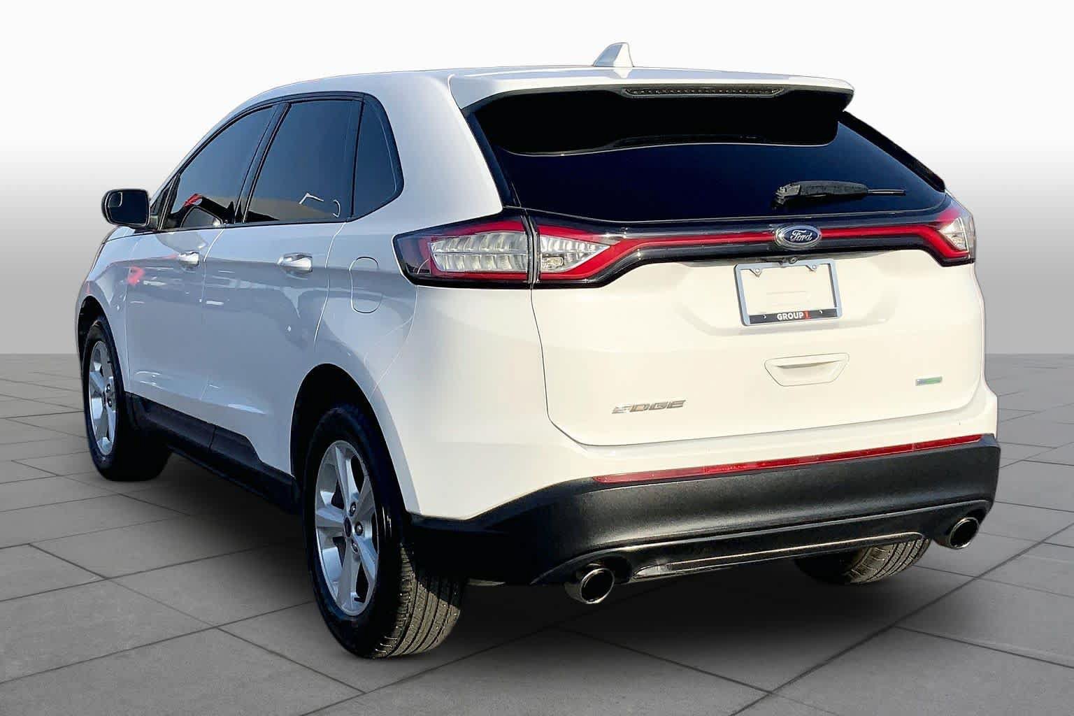 Used 2016 Ford Edge SE FWD image 12
