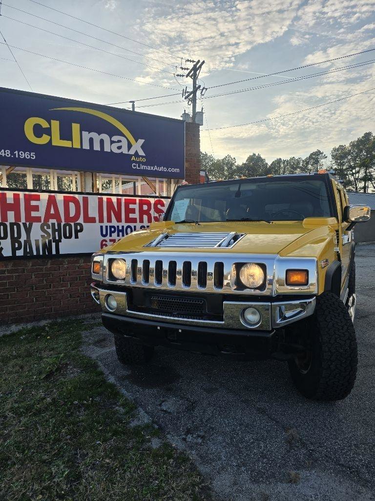 Used 2004 HUMMER H2 w/ Preferred Equipment Group