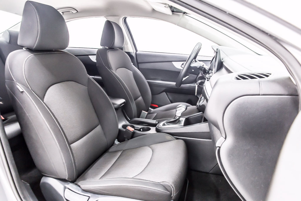 Used 2024 Kia Forte LXS FWD image 32