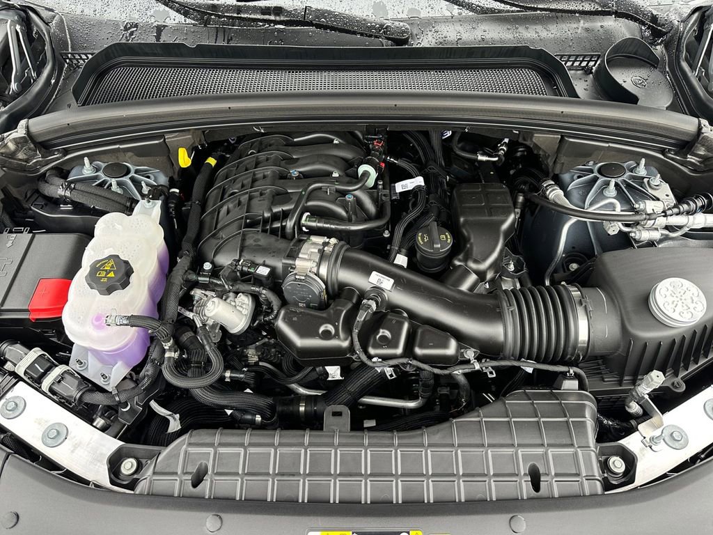 New 2025 Jeep Grand Cherokee Limited w/ Luxury Tech Group II image 9