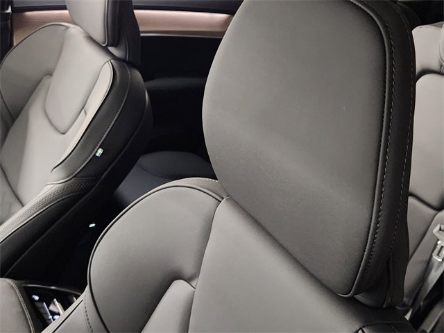 New 2025 Volvo XC90 T8 Plus w/ Protection Package Premier image 15