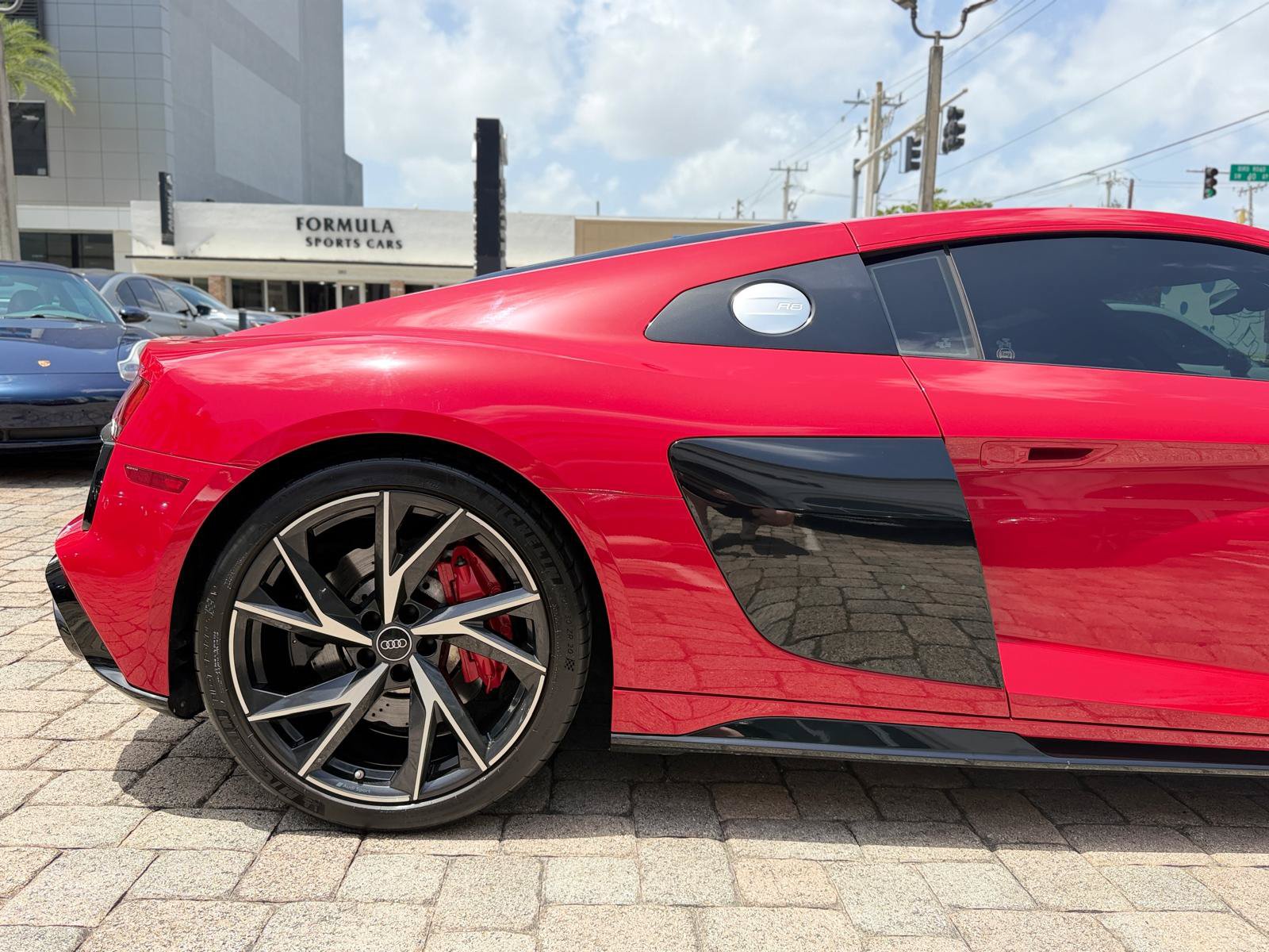 Used 2021 Audi R8 V10 RWD image 21