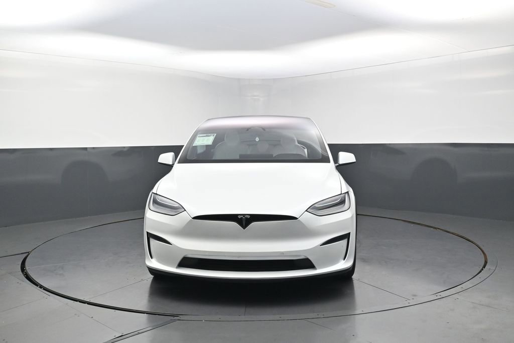 Used 2023 Tesla Model X image 3