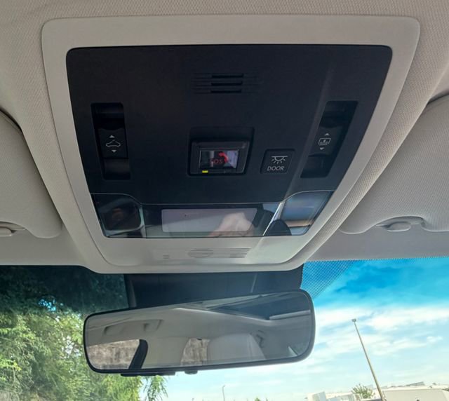 Certified 2023 Lexus ES 350 Ultra Luxury w/ Accessory Package (Z2) FWD image 18