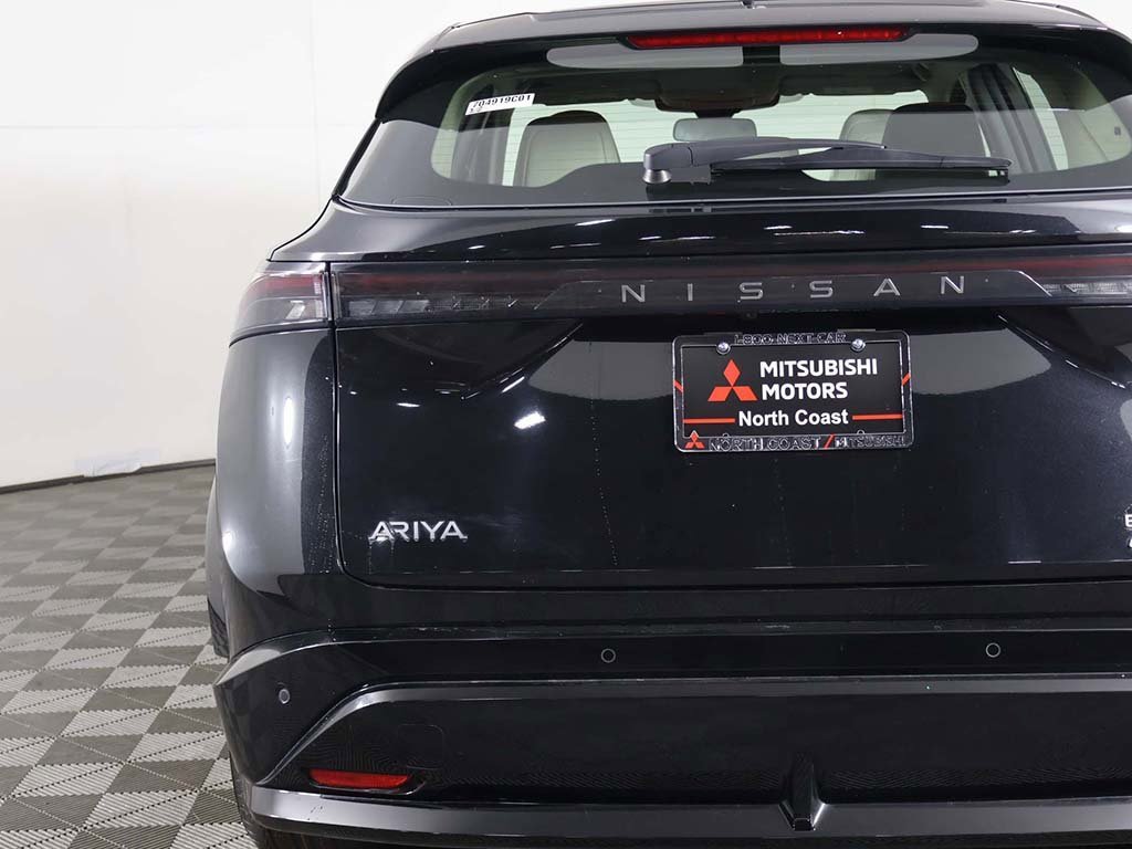 Used 2023 Nissan Ariya AWD image 17