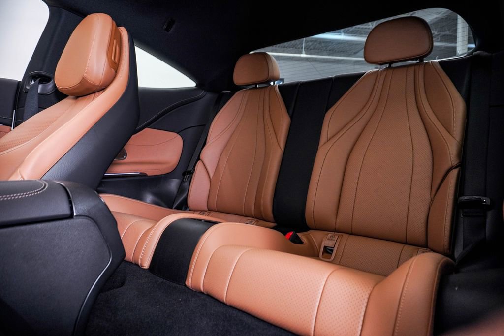 Used 2024 Mercedes-Benz CLE 300 4MATIC Coupe image 19