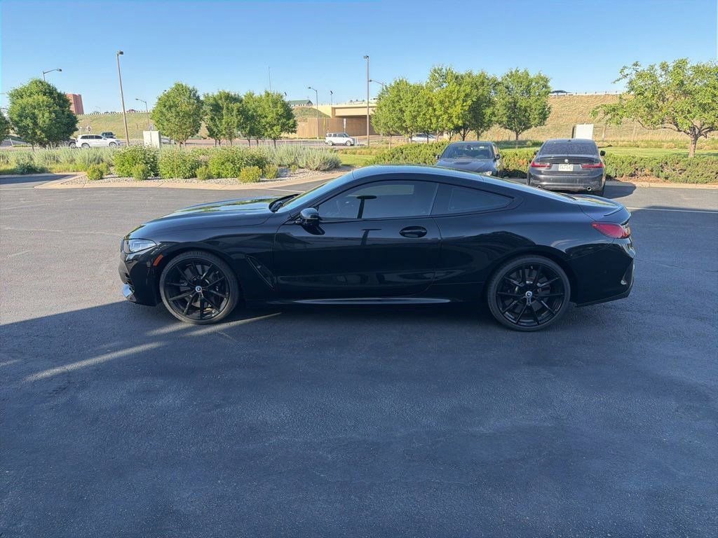 Used 2023 BMW M850i xDrive Coupe AWD/4WD image 2