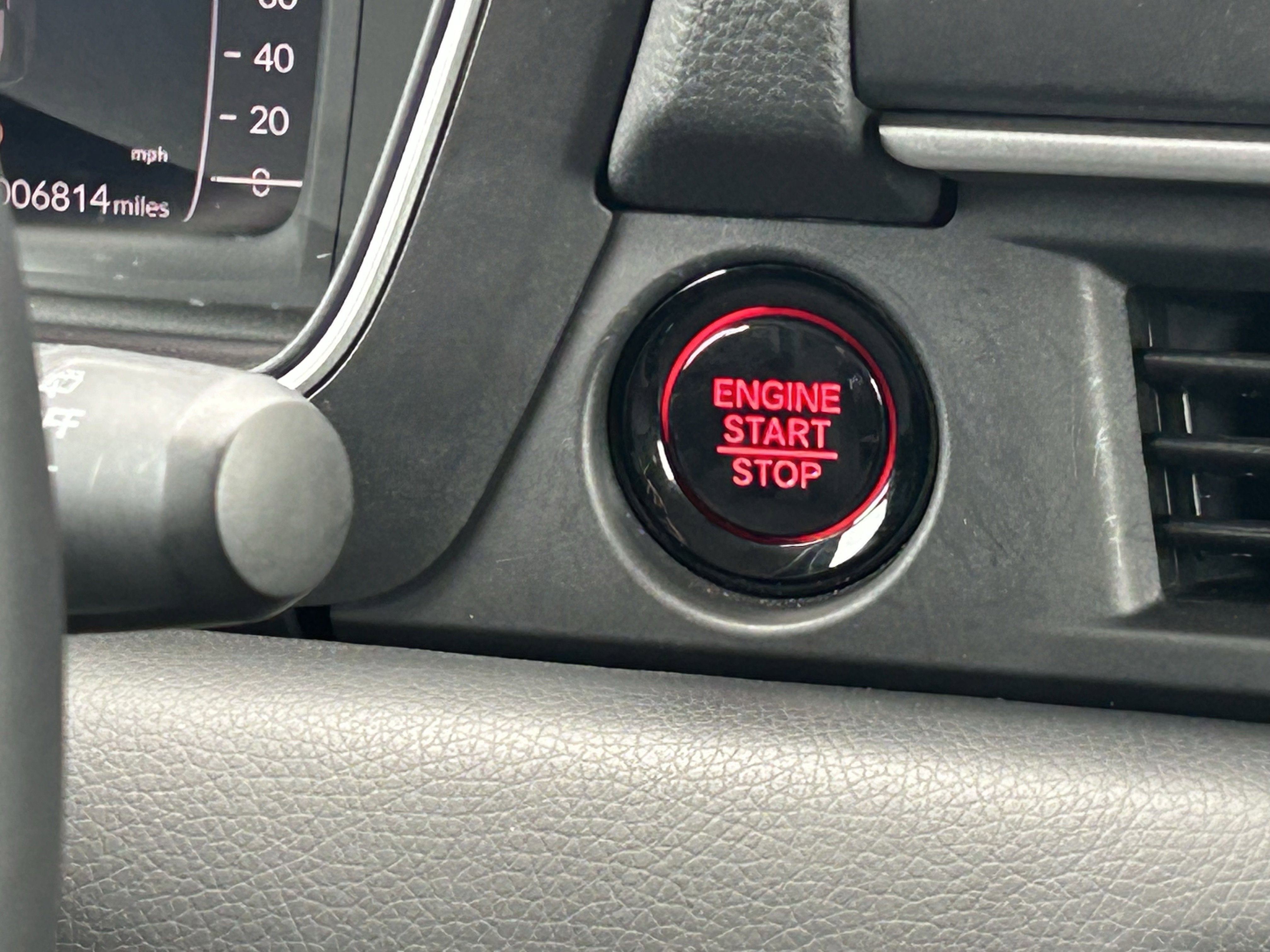 Certified 2026 Honda Passport RTL image 18
