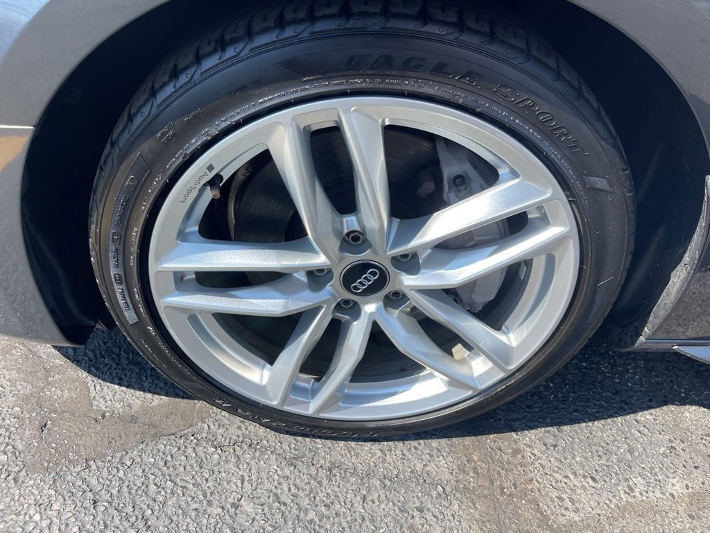 Used 2020 Audi A4 2.0T Premium w/ Convenience Package AWD/4WD image 26