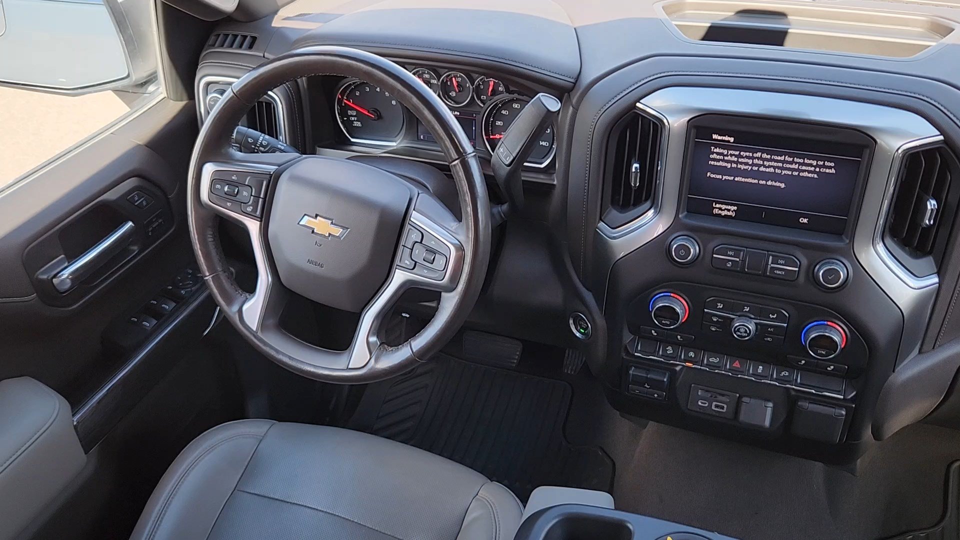 Used 2020 Chevrolet Silverado 1500 LTZ w/ Z71 Off-Road Package AWD/4WD image 5