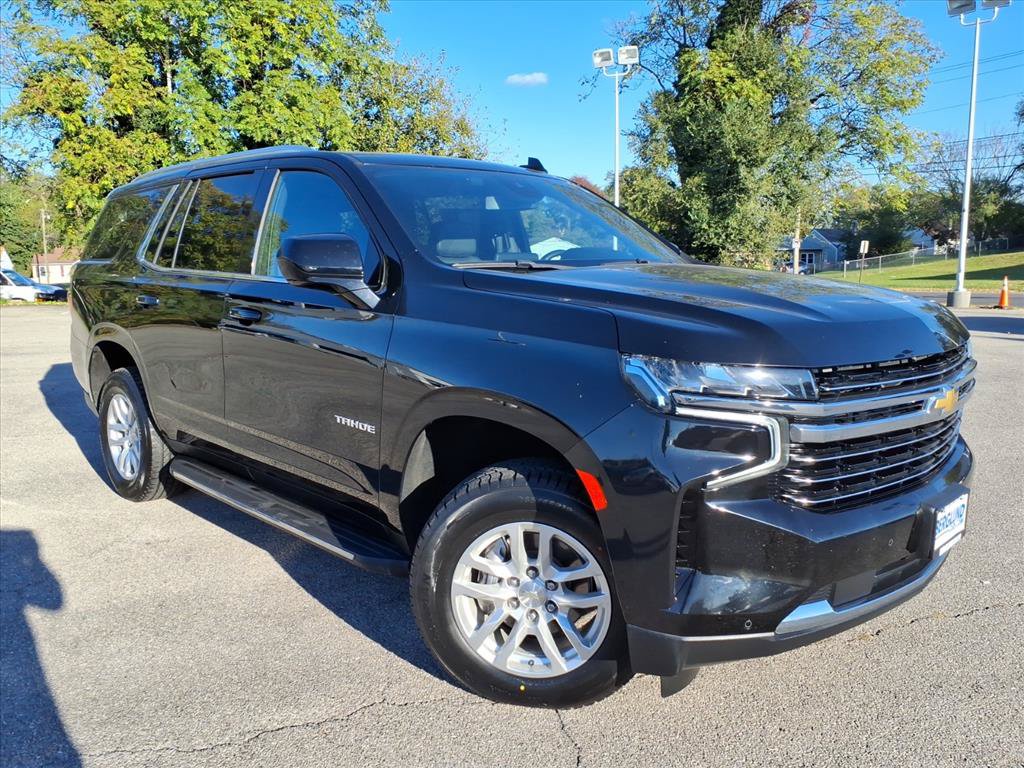 Used 2024 Chevrolet Tahoe LT AWD/4WD image 2