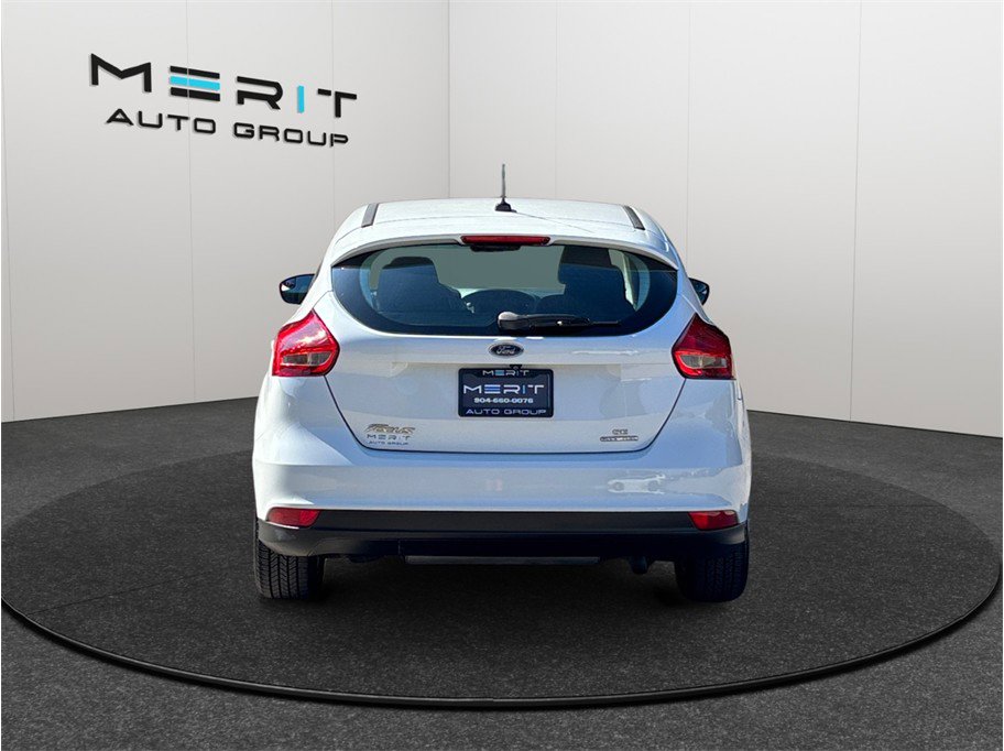 Used 2016 Ford Focus SE image 8