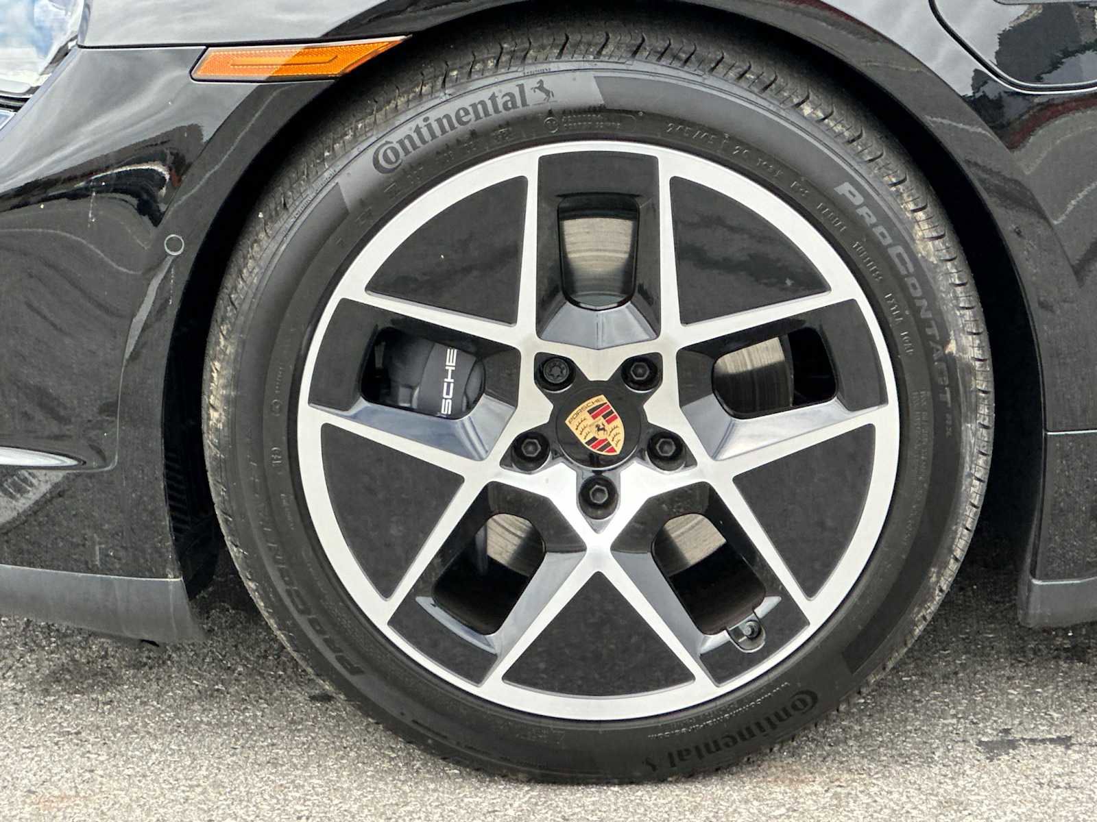 New 2025 Porsche Taycan image 24