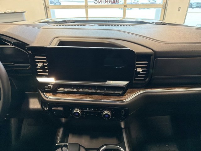 Used 2024 GMC Sierra 1500 Elevation w/ Preferred Package image 21