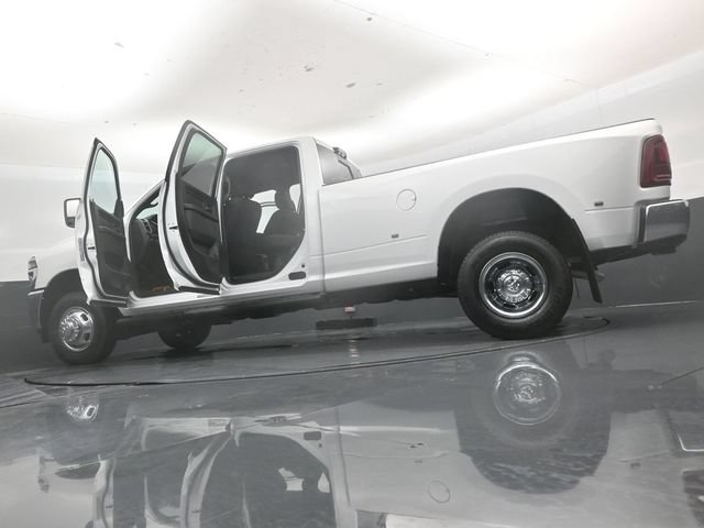 New 2026 RAM 3500 Tradesman AWD/4WD image 54