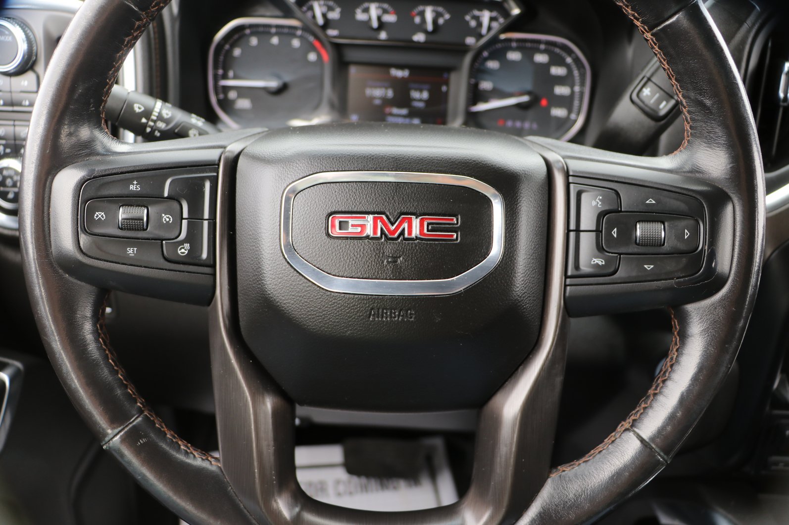 Used 2022 GMC Sierra 1500 AT4 AWD/4WD image 17