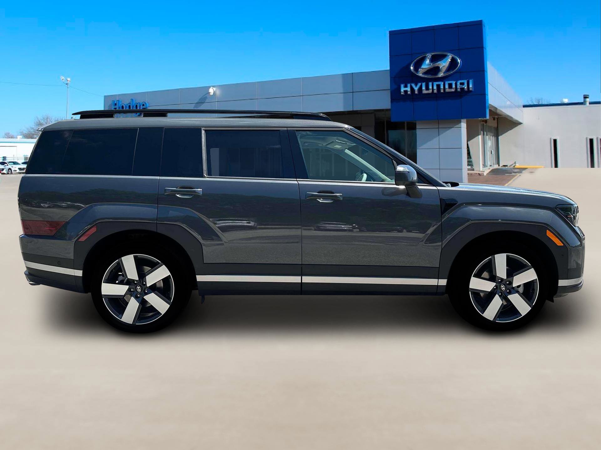 Used 2024 Hyundai Santa Fe Limited image 9