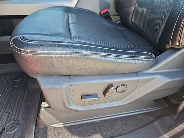 Used 2022 Ford F250 Lariat w/ Lariat Ultimate Package image 16