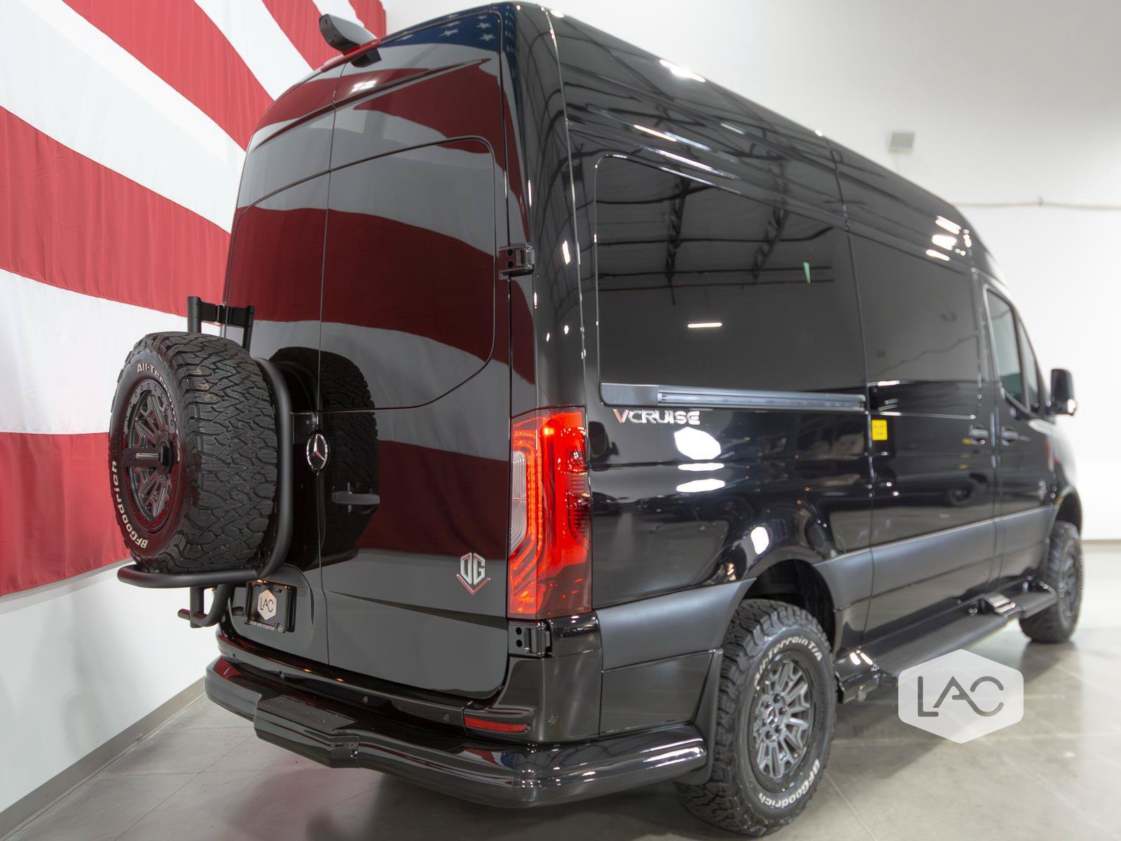 Used 2025 Mercedes-Benz Sprinter 2500 image 17