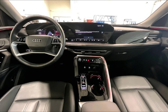 Certified 2025 Audi Q5 Premium Plus w/ Premium Plus AWD/4WD image 15