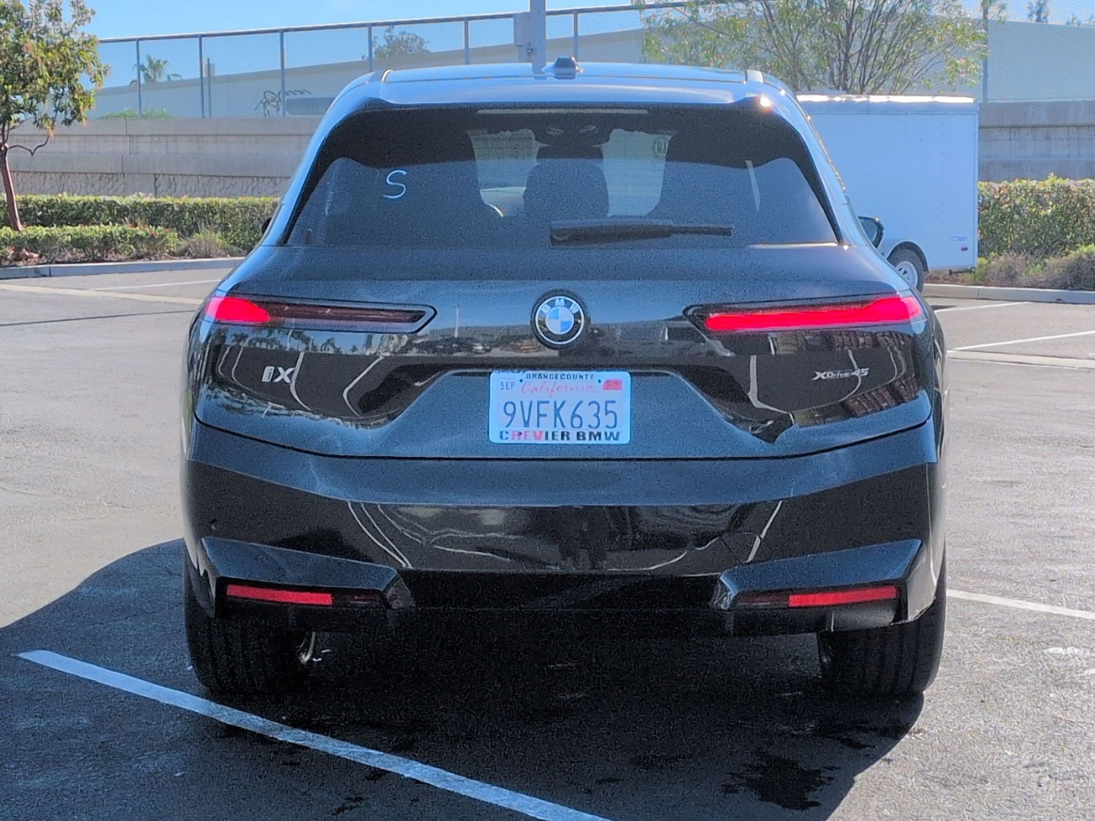 Used 2026 BMW iX xDrive45 image 9