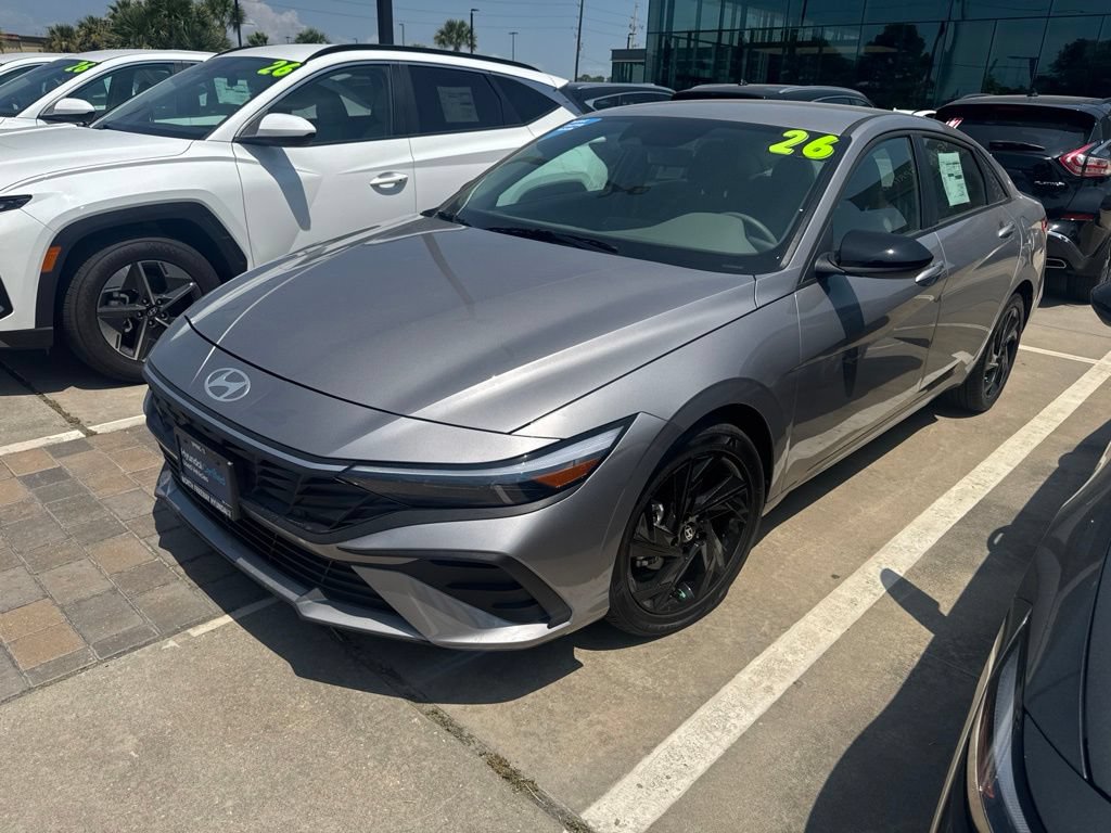 Certified 2026 Hyundai Elantra Sport FWD image 1