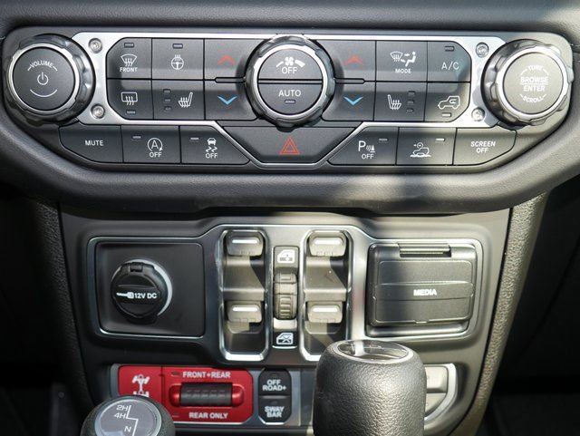 New 2026 Jeep Gladiator Rubicon w/ Safety Group image 18