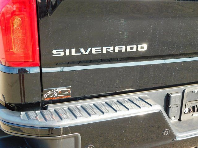 Used 2023 Chevrolet Silverado 1500 ZR2 w/ Technology Package image 40