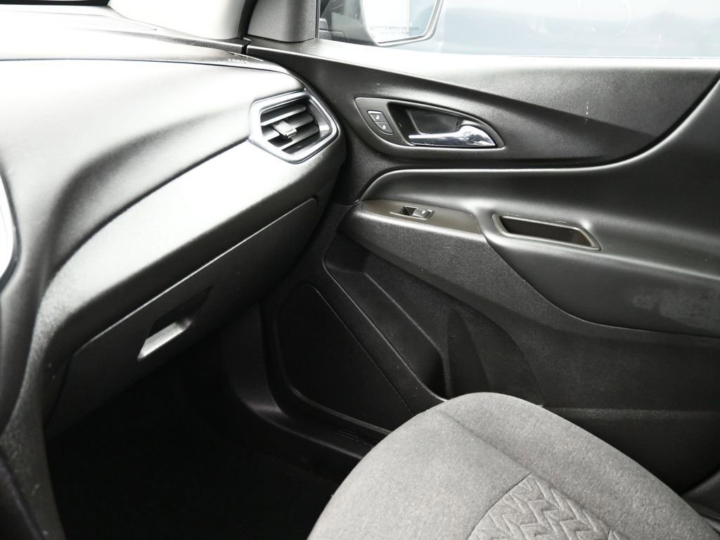 Used 2024 Chevrolet Equinox LT image 20