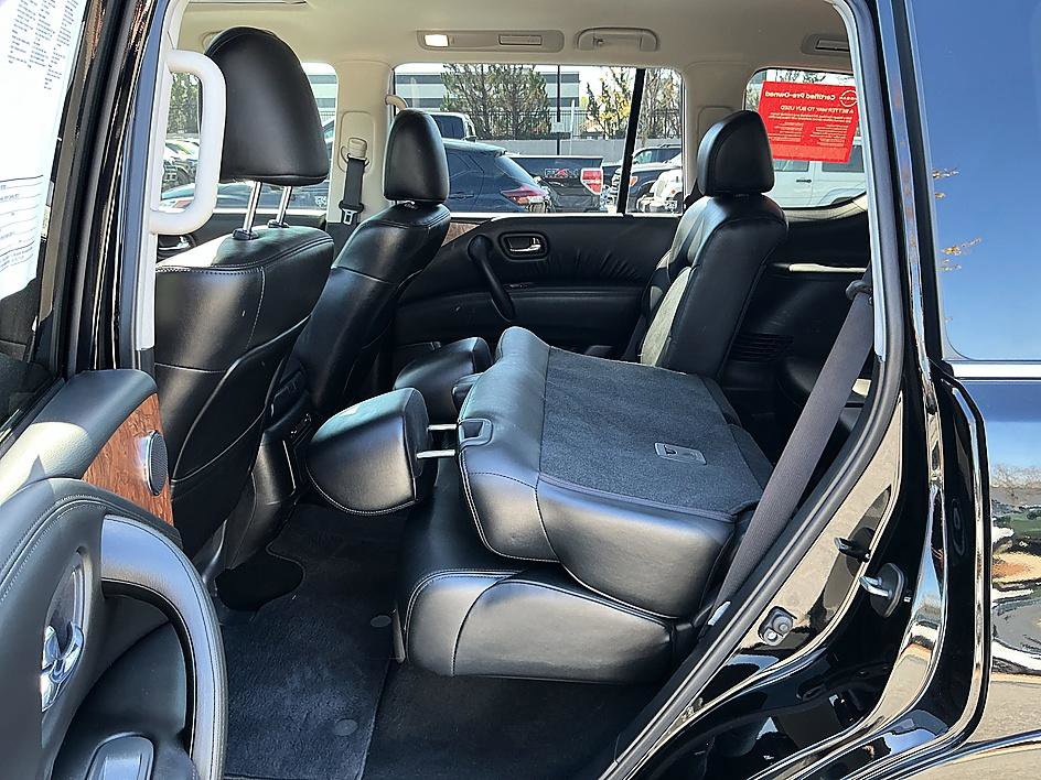 Used 2024 Nissan Armada SL image 31
