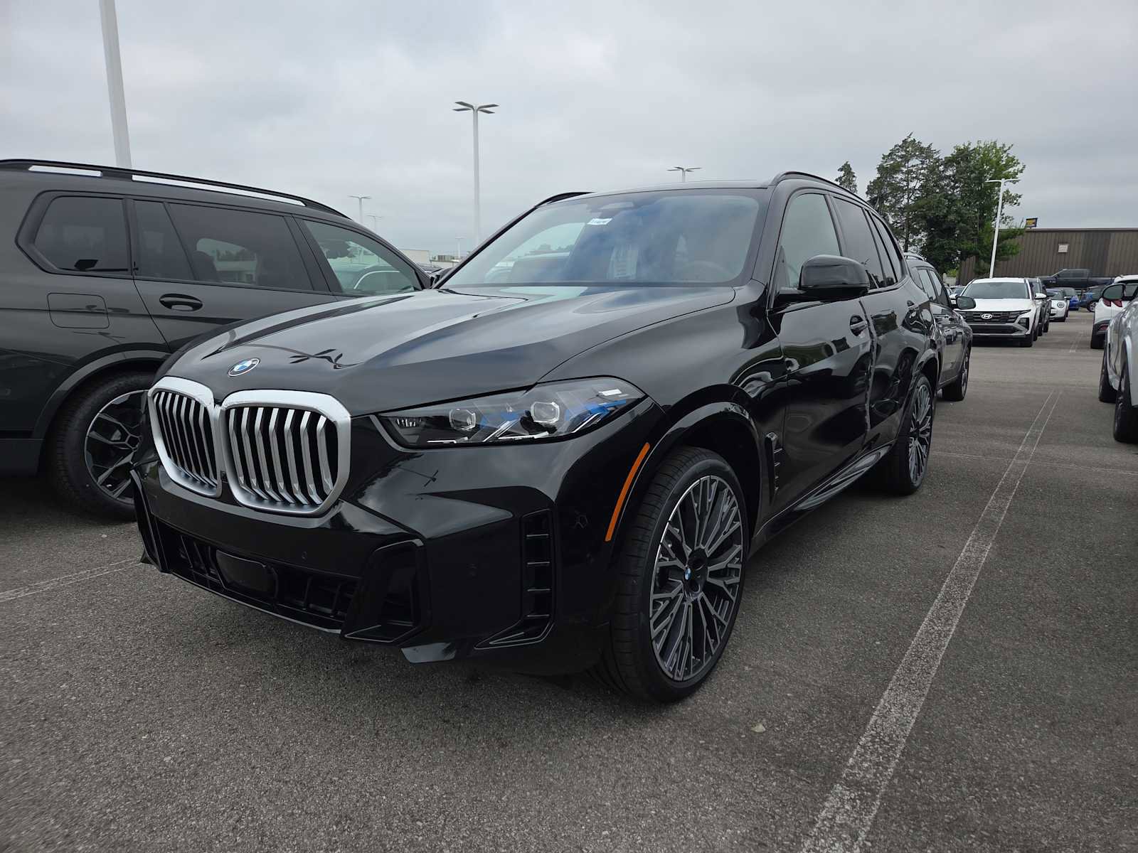 New 2026 BMW X5 xDrive40i w/ M Sport Package image 11