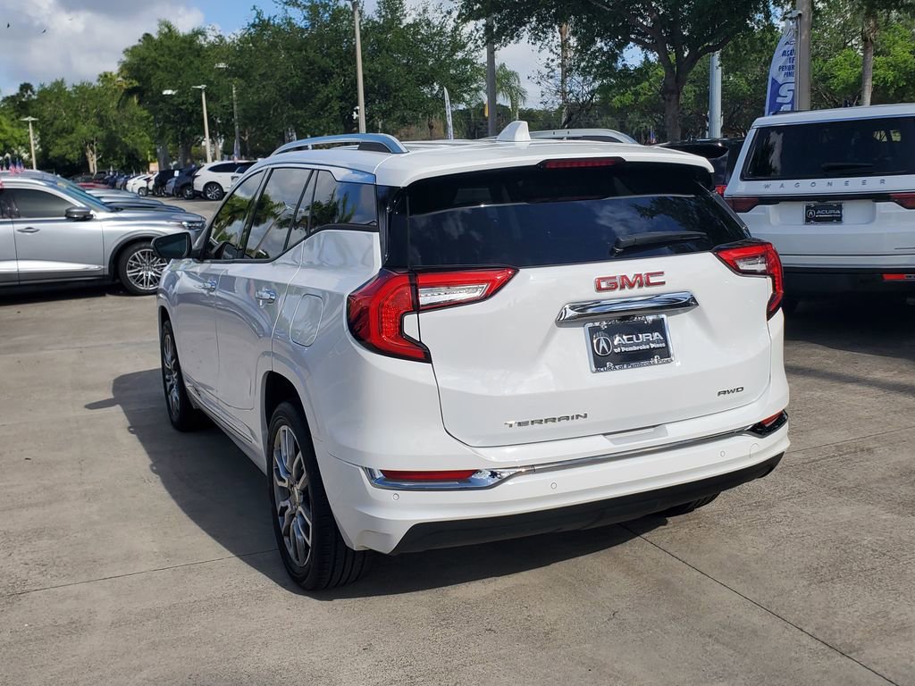 Used 2022 GMC Terrain Denali image 5