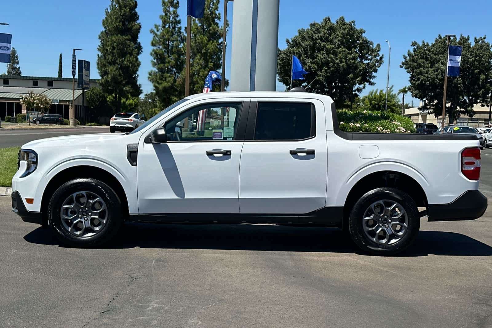 New 2026 Ford Maverick XLT w/ Equipment Group 301A AWD/4WD image 5