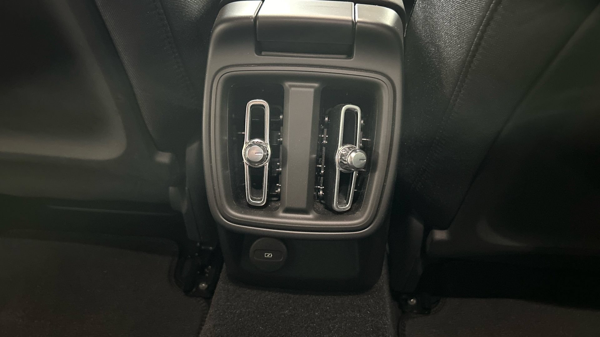 Used 2023 Polestar Polestar 2 AWD/4WD image 19