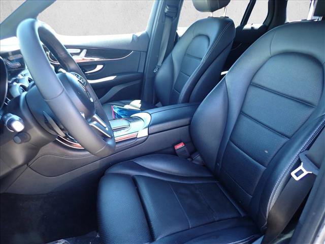 Used 2020 Mercedes-Benz GLC 300 4MATIC image 12