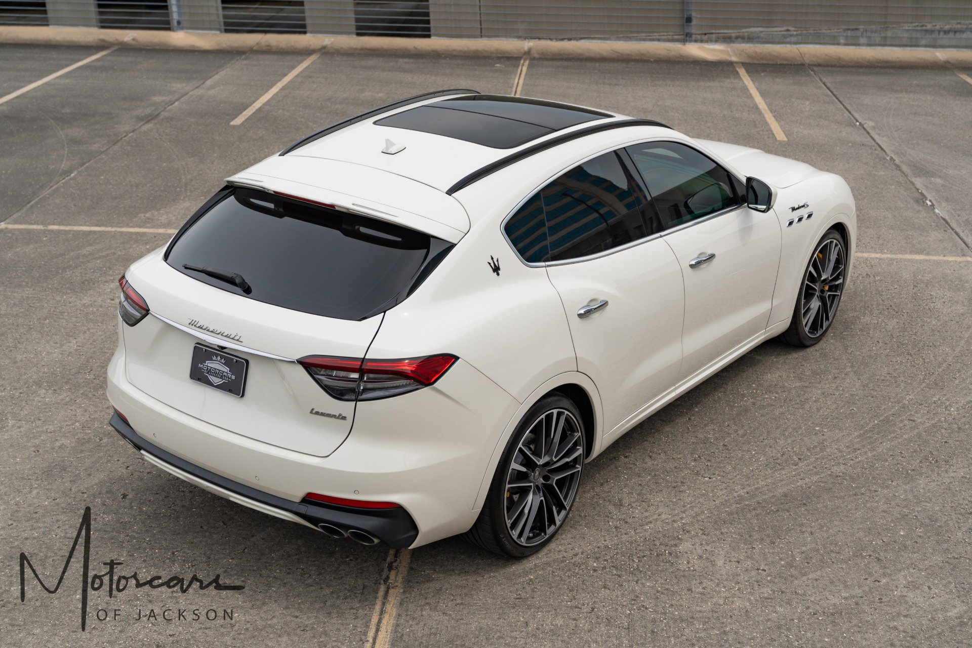 Used 2022 Maserati Levante Modena S AWD/4WD image 7