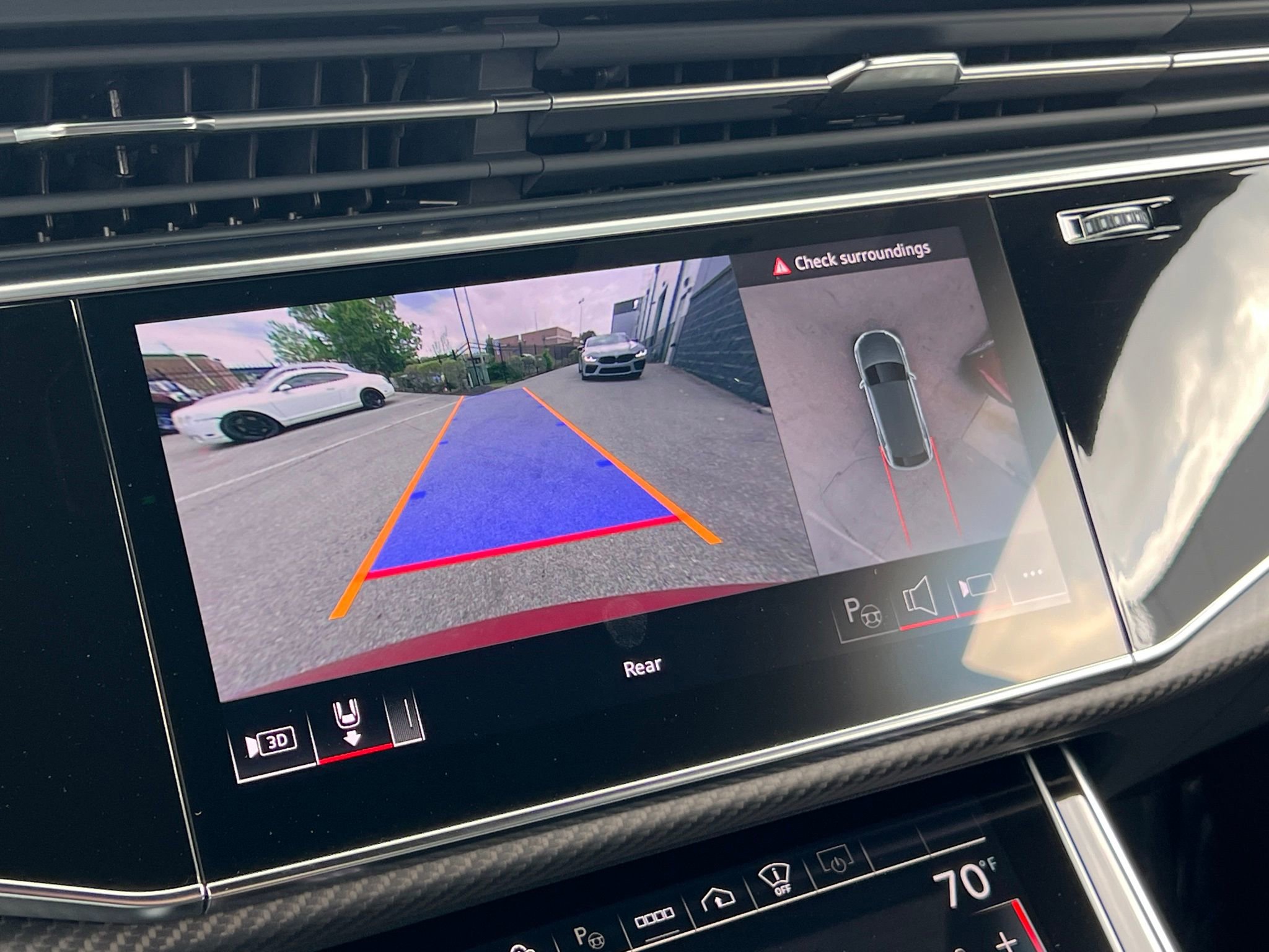 Used 2024 Audi SQ8 Prestige w/ Prestige Package image 29