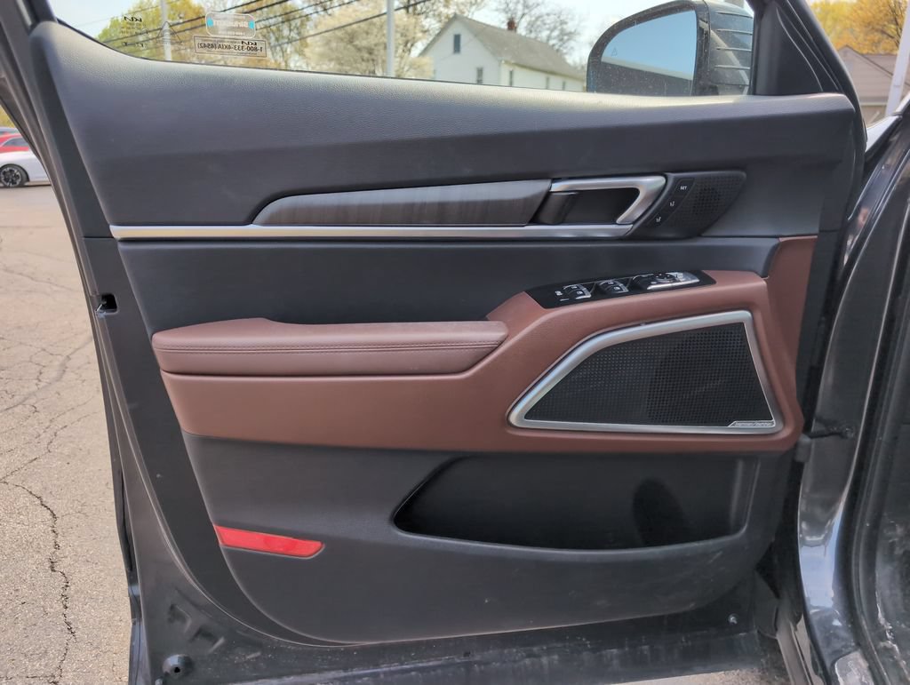 Certified 2023 Kia Telluride SX Prestige AWD/4WD image 10