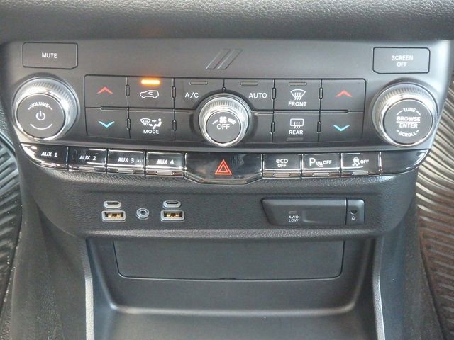 New 2024 Dodge Durango AWD image 21