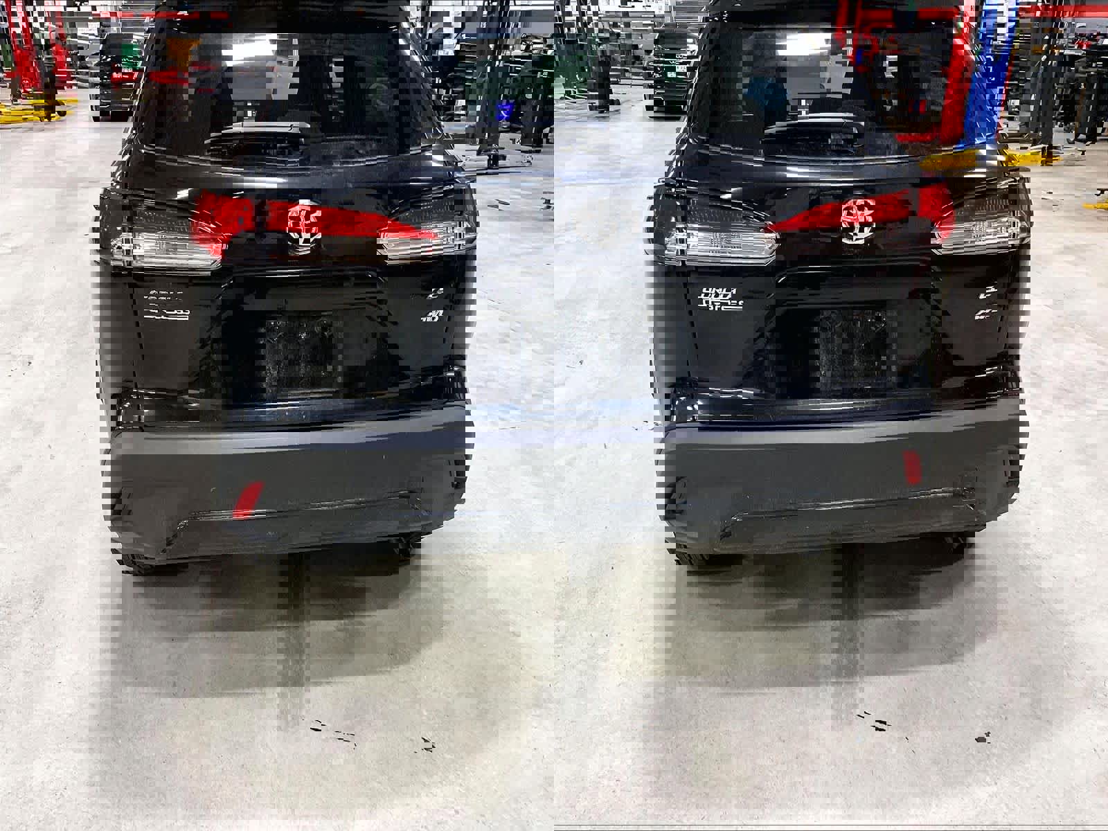 Certified 2024 Toyota Corolla Cross LE image 7