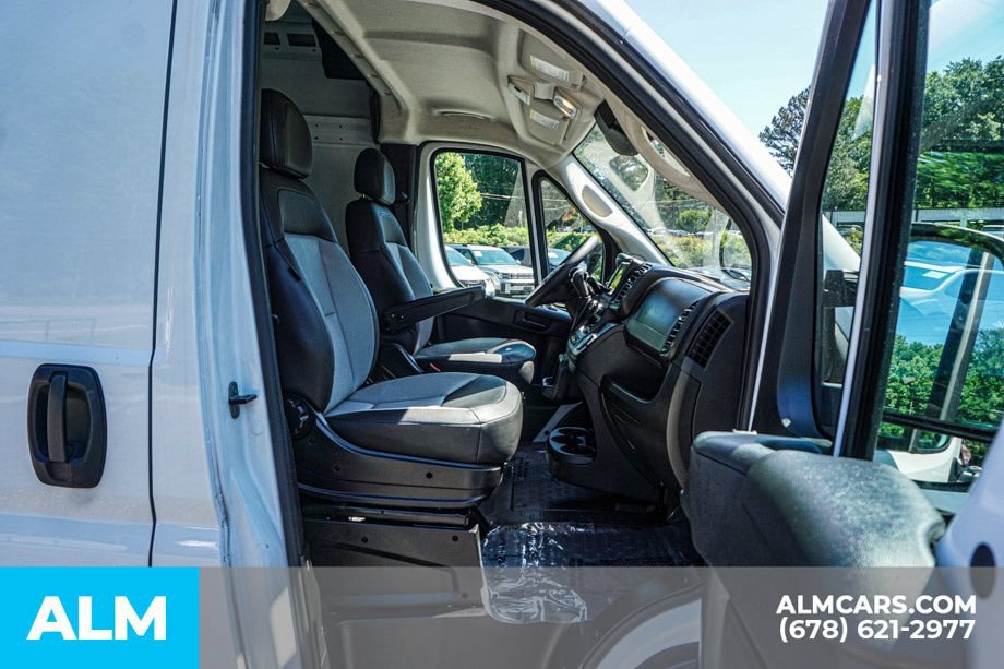 Used 2025 RAM ProMaster 2500 w/ Convenience Group FWD image 21
