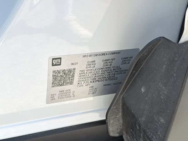 Used 2025 Chevrolet Trax ACTIV w/ Sunroof Package FWD image 30