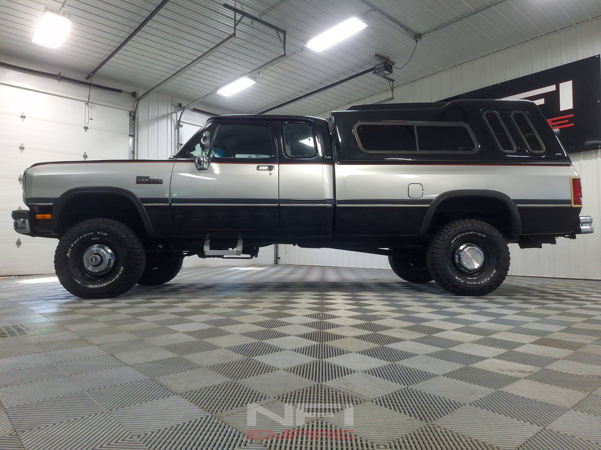 Used 1993 Dodge D/W Truck 250 AWD/4WD image 44