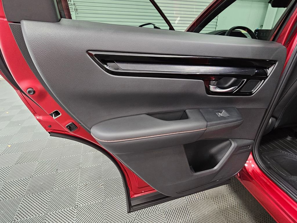 Used 2024 Honda CR-V Sport Touring image 37