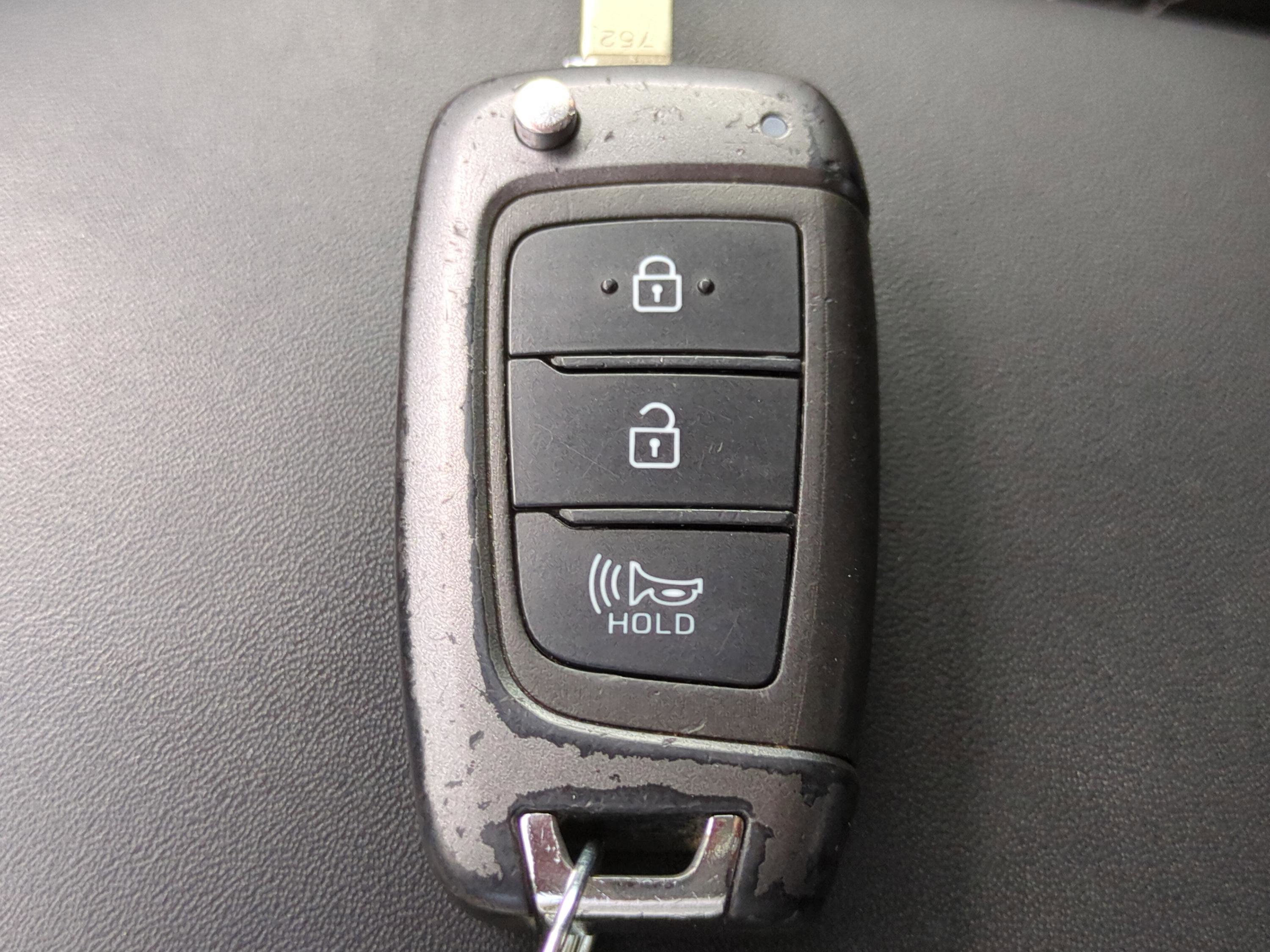 Certified 2021 Hyundai Venue SEL image 23